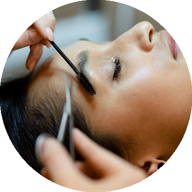 Brow Lifting: Perfekt geformte Augenbrauen für einen ausdrucksstarken Blick